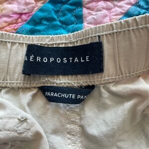 Aeropostale off white cargos
